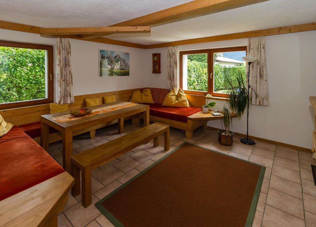 Haus Thomas Appartement Telfs Buitenkant foto